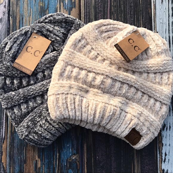 🎁One Left - Gray 🎁C.C Chenille Beanie - Picture 2 of 8